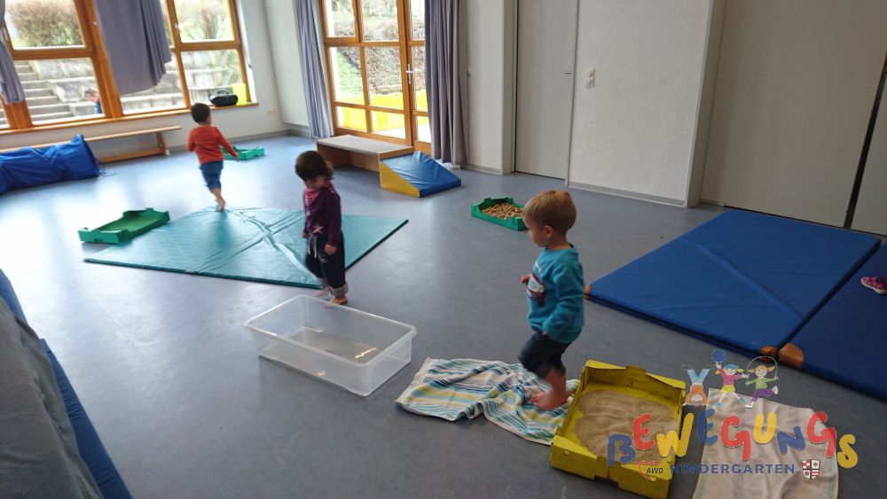 Projekt zum Thema „Wahrnehmung“ bei den Minis - Kindergarten im